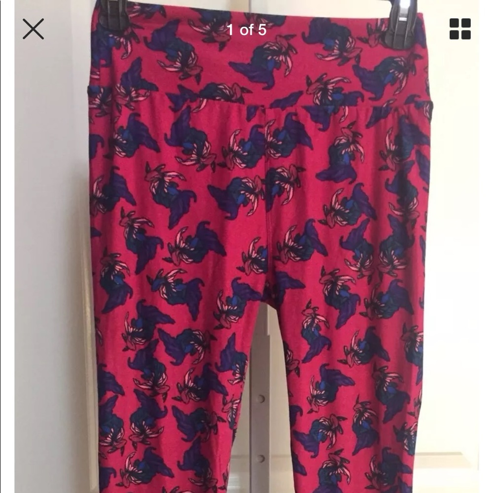 Lularoe Betta Fish Leggings.